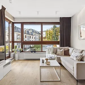 https://aquarius-modern-suite-sopot-central.sopothotels.com